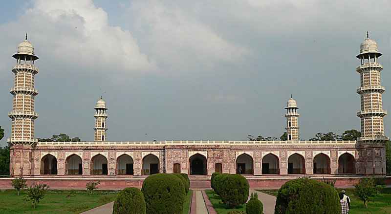 Tomb of jahangir