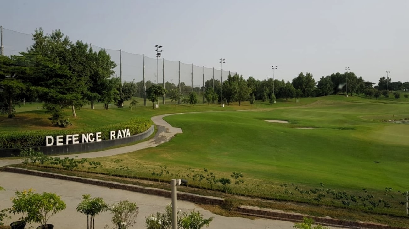 Commercial Golf Equipment in Pakistan)