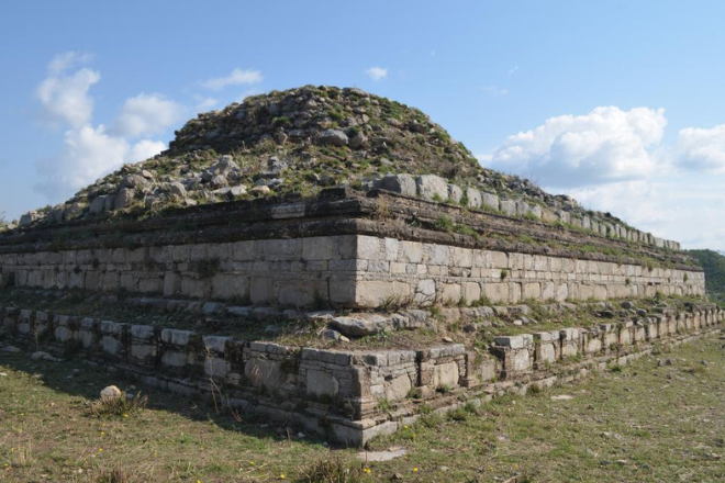 Kunala Stupa and Monastery