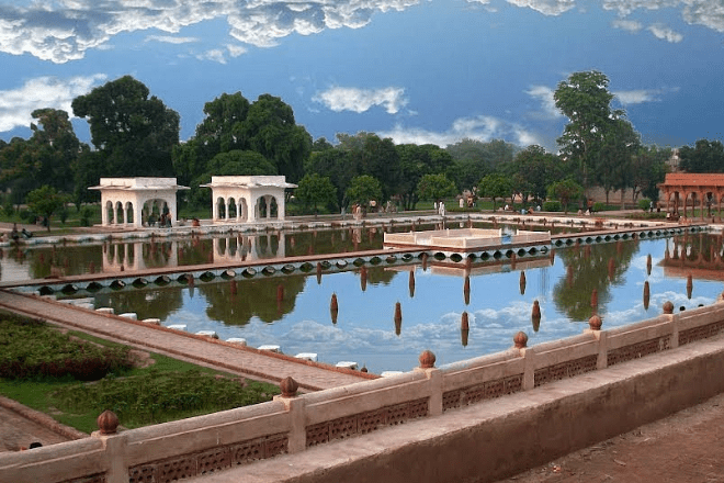 shalimar gardens